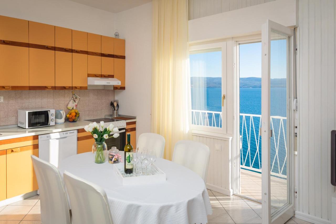 Deja Blue Apartment Jesenice  Ngoại thất bức ảnh